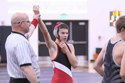 Wrestlers Grapple with Stiff Competition at Southern Valley Tournament